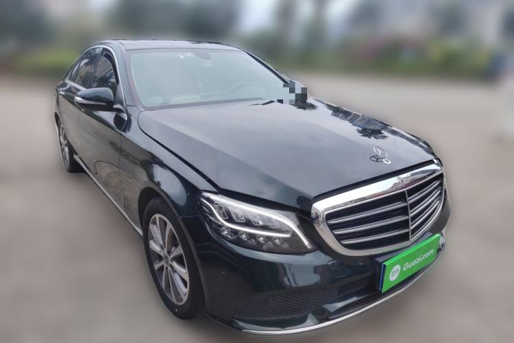 Used Mercedes-Benz C-Class 2020 C 260 L Front Right 45 Deg