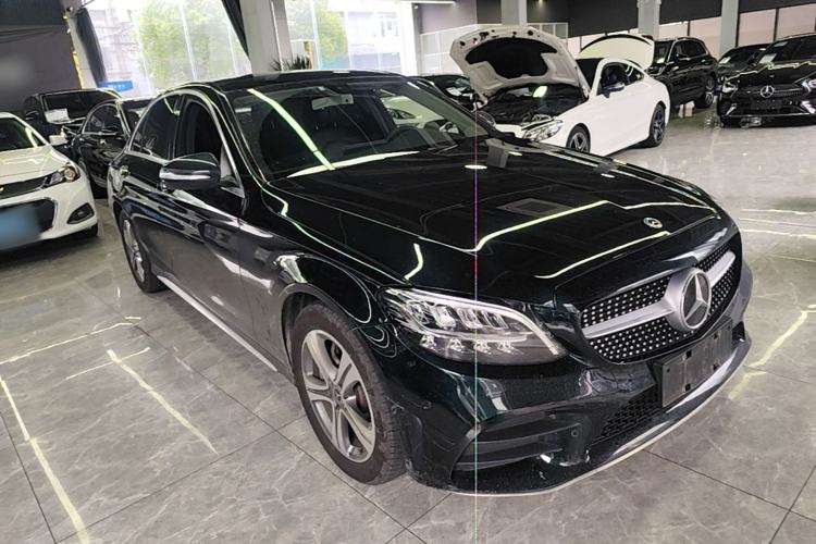 Used Mercedes-Benz C-Class 2020 Restyled C 260 L Sport Edition Front Right 45 Deg