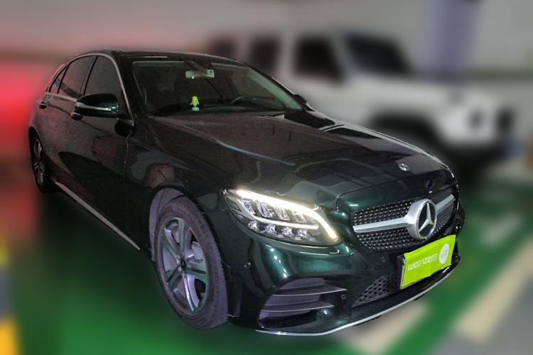 Used Mercedes-Benz C-Class 2020 Restyled C 260 L Sport Edition Front Right 45 Deg