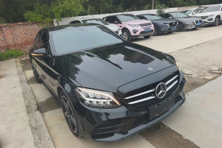 Used Mercedes-Benz C-Class 2020 Restyled C 260 Sport Edition Front Right 45 Deg