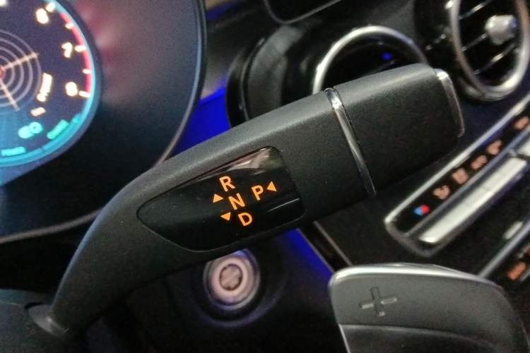 Used Mercedes-Benz C-Class 2020 Restyled C 260 L Sport Edition Gear Lever