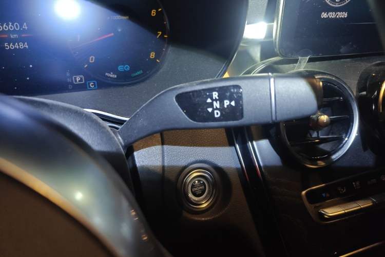 Used Mercedes-Benz C-Class 2020 C 260 L Sport Edition Gear Lever