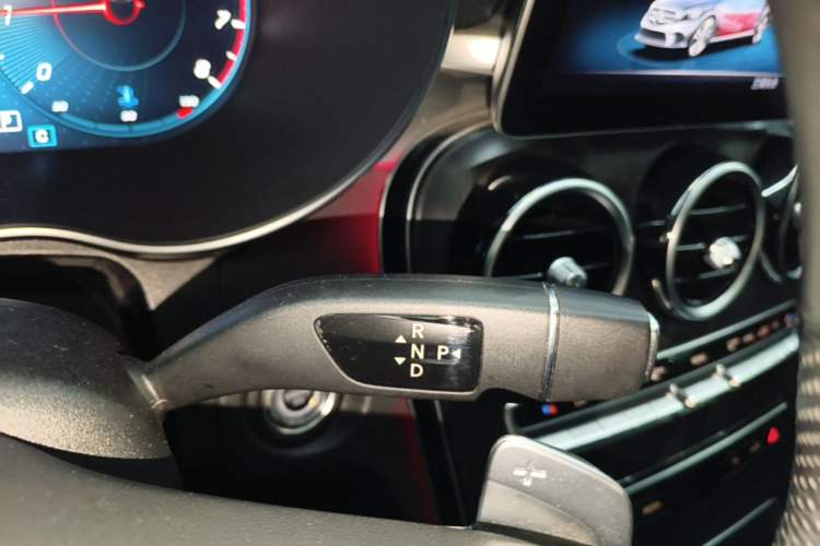 Used Mercedes-Benz C-Class 2020 Restyled C 200 L Fashion Edition Sport Version Gear Lever