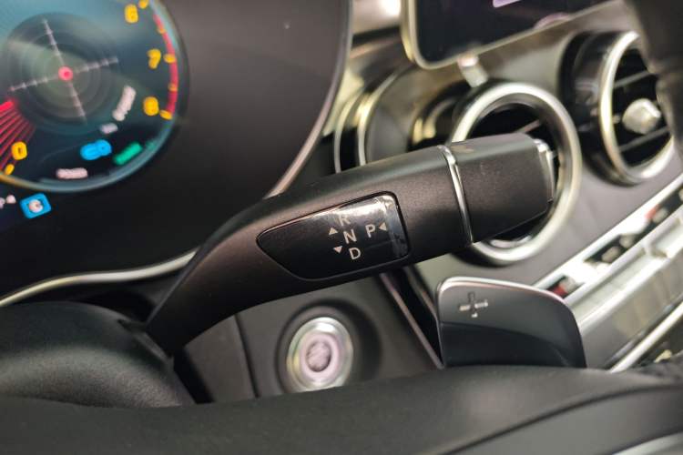Used Mercedes-Benz C-Class 2020 C 260 L Sport Edition Gear Lever