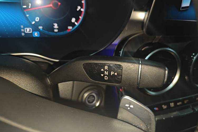 Used Mercedes-Benz C-Class 2020 Restyled C 200 L Fashion Edition Sport Version Gear Lever