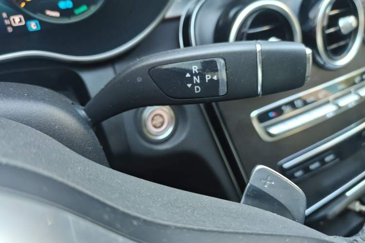 Used Mercedes-Benz C-Class 2020 Restyled C 260 L Sport Edition Gear Lever
