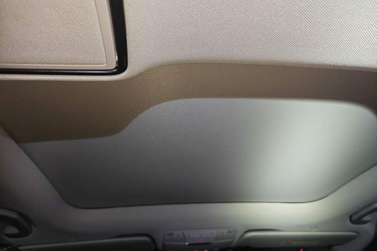 Used Mercedes-Benz C-Class 2020 C 260 L Sport Edition Headliner