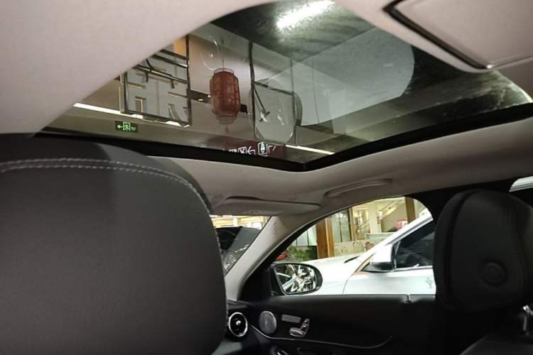 Used Mercedes-Benz C-Class 2020 C 260 L Sport Edition Headliner