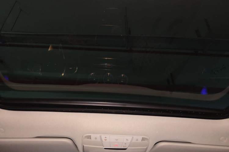 Used Mercedes-Benz C-Class 2020 Restyled C 200 L Fashion Edition Sport Version Headliner