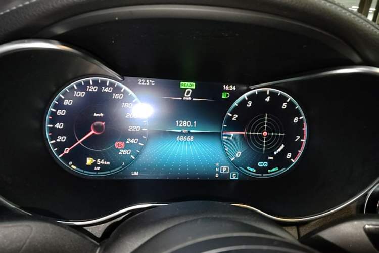 Used Mercedes-Benz C-Class 2020 C 260 L Sport Edition Instrument Cluster