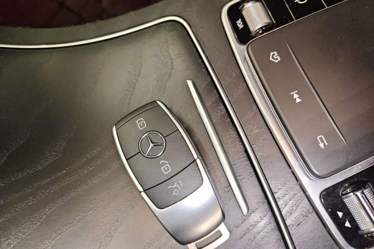 Used Mercedes-Benz C-Class 2020 Restyled C 260 L Sport Edition Interior 1