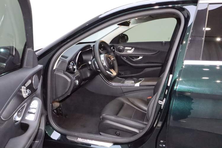 Used Mercedes-Benz C-Class 2020 Restyled C 260 L Sport Edition Interior 1