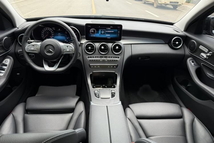 Used Mercedes-Benz C-Class 2020 Restyled C 260 L Sport Edition Interior 3