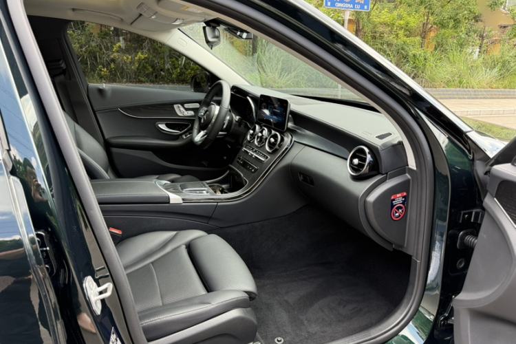 Used Mercedes-Benz C-Class 2020 Restyled C 260 L Sport Edition Interior 4