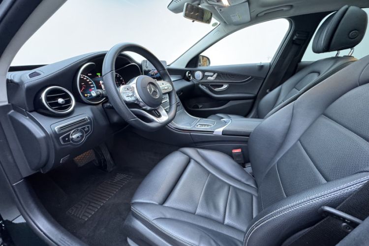 Used Mercedes-Benz C-Class 2020 C 260 L Sport Edition Interior 5