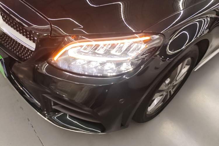 Used Mercedes-Benz C-Class 2020 Restyled C 200 L Fashion Edition Sport Version Left Front Headlight