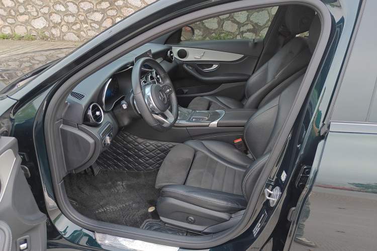 Used Mercedes-Benz C-Class 2020 C 260 Sport Edition Left Front Seat
