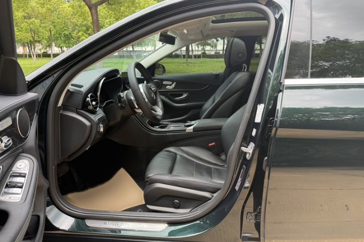 Used Mercedes-Benz C-Class 2020 Restyled C 260 L Sport Edition Left Front Seat