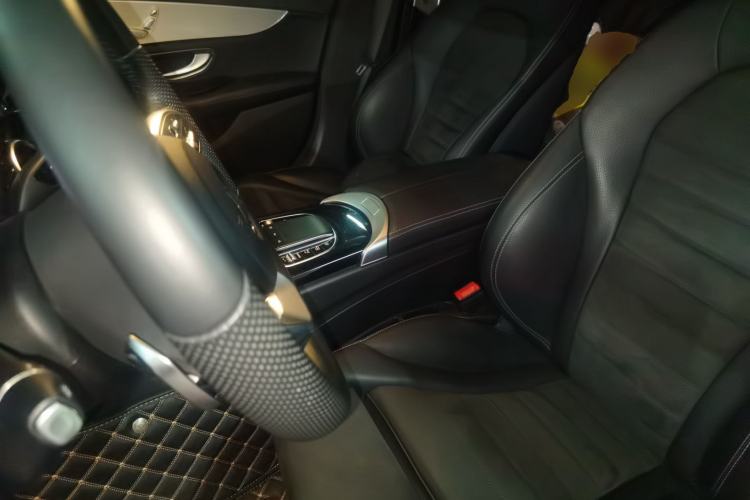 Used Mercedes-Benz C-Class 2020 Restyled C 260 Sport Edition Left Front Seat