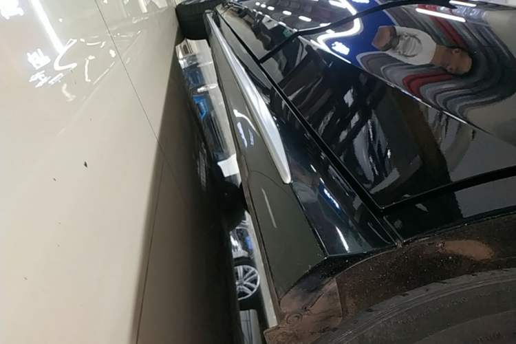 Used Mercedes-Benz C-Class 2020 C 200 L Fashion Edition Sport Version Left Side Sill