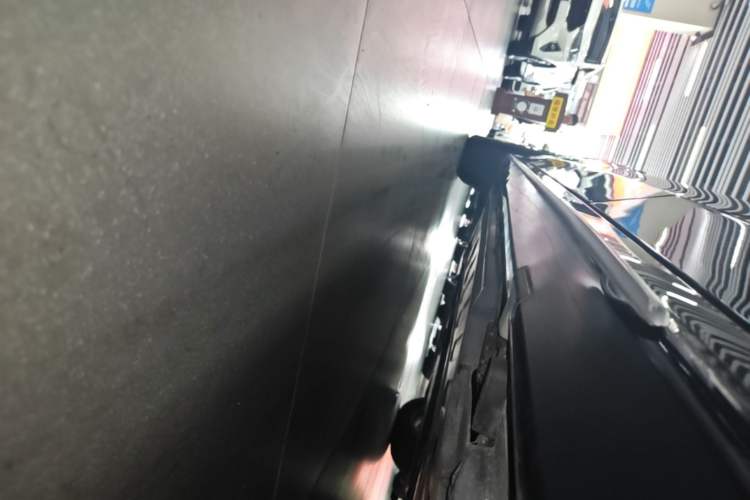 Used Mercedes-Benz C-Class 2020 Restyled C 260 L Sport Edition Left Side Sill
