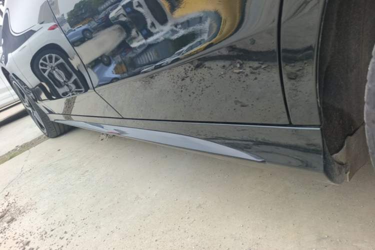 Used Mercedes-Benz C-Class 2020 Restyled C 260 Sport Edition Left Side Sill