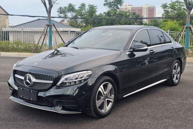 Ojetý Mercedes-Benz C-Class 2020 Restyled C 260 L Sport Edition