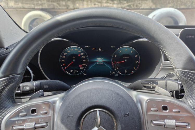 Used Mercedes-Benz C-Class 2020 C 200 L Fashion Edition Sport Version Odometer Close Up