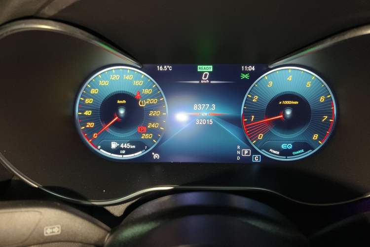 Used Mercedes-Benz C-Class 2020 C 260 Coupe Odometer Close Up