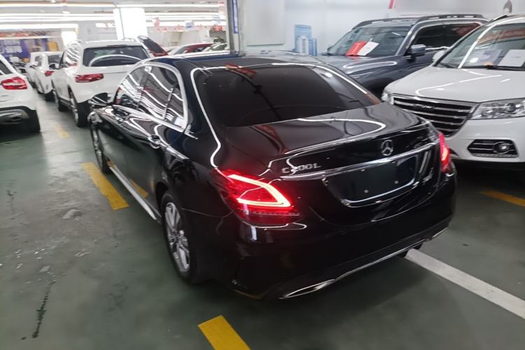 Used Mercedes-Benz C-Class 2020 C 200 L Fashion Edition Sport Version Rear Left 45 Deg