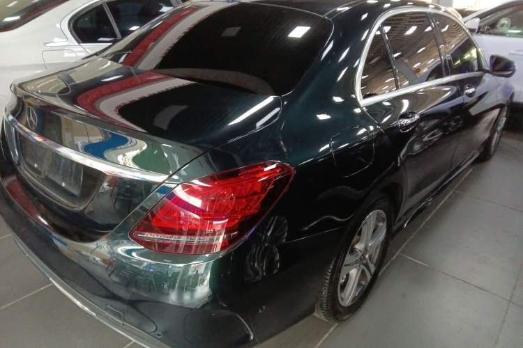 Used Mercedes-Benz C-Class 2020 Restyled C 260 L Sport Edition Rear Right 45 Deg