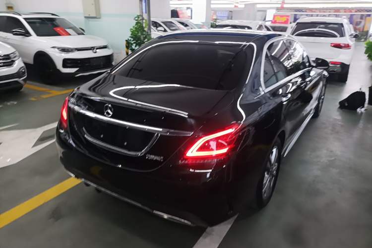 Used Mercedes-Benz C-Class 2020 C 200 L Fashion Edition Sport Version Rear Right 45 Deg