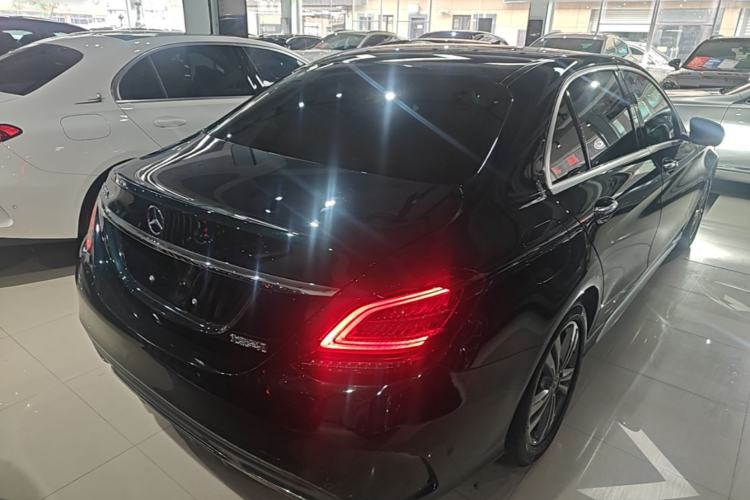 Used Mercedes-Benz C-Class 2020 Restyled C 200 L Fashion Edition Sport Version Rear Right 45 Deg
