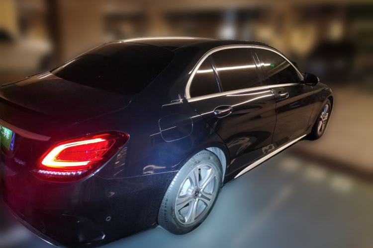 Used Mercedes-Benz C-Class 2020 Restyled C 260 L Sport Edition Rear Right 45 Deg