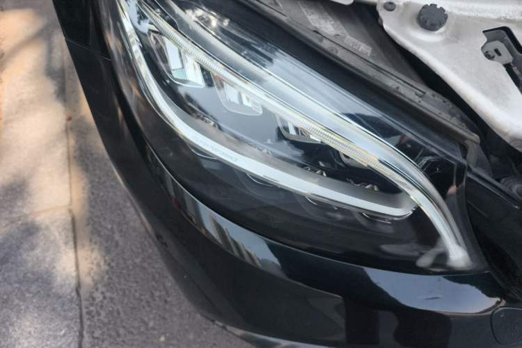Used Mercedes-Benz C-Class 2020 Restyled C 260 Sport Edition Right Front Headlight