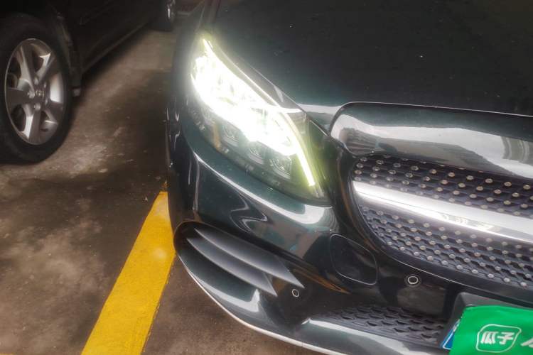 Used Mercedes-Benz C-Class 2020 Restyled C 260 L Sport Edition Right Front Headlight