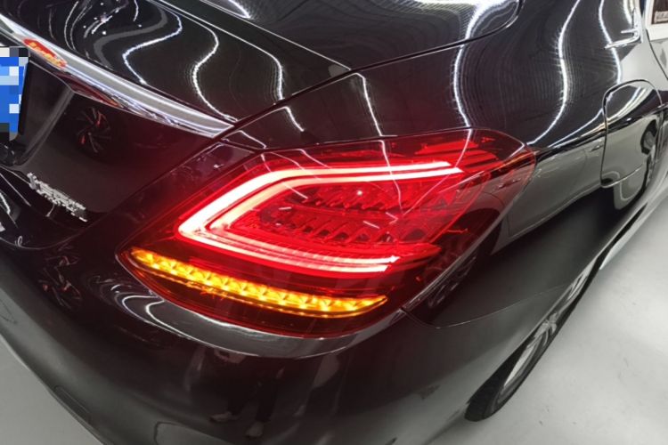 Used Mercedes-Benz C-Class 2020 Restyled C 200 L Fashion Edition Sport Version Right Rear Taillight