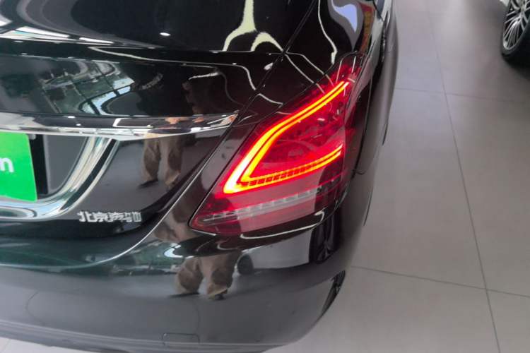 Used Mercedes-Benz C-Class 2020 Restyled C 260 L Sport Edition Right Rear Taillight