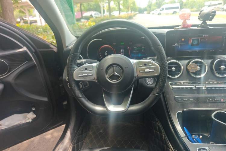 Used Mercedes-Benz C-Class 2020 Restyled C 260 L Sport Edition Steering Wheel