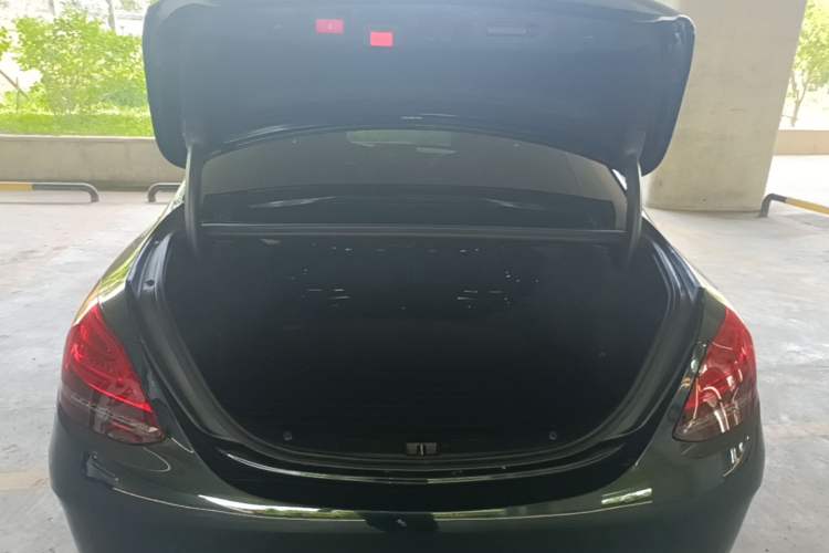 Used Mercedes-Benz C-Class 2020 Restyled C 260 L Sport Edition Trunk
