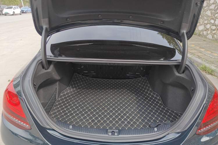 Used Mercedes-Benz C-Class 2020 C 260 Sport Edition Trunk
