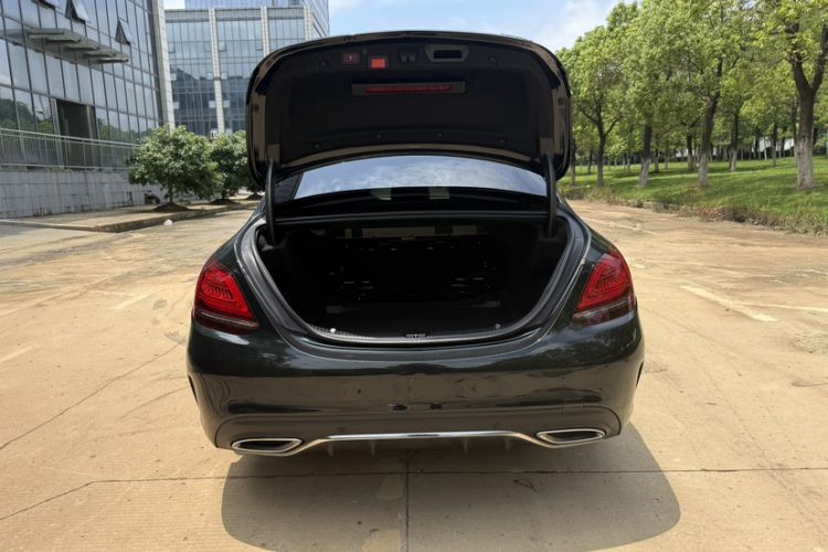 Used Mercedes-Benz C-Class 2020 Restyled C 260 L Sport Edition Trunk