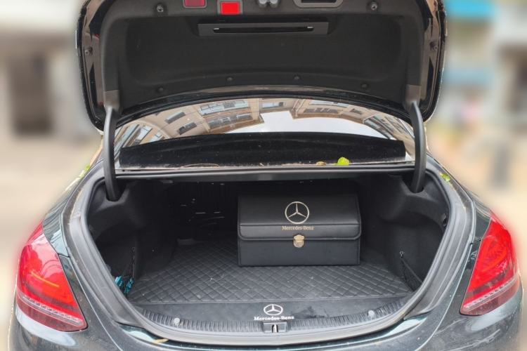 Used Mercedes-Benz C-Class 2020 Restyled C 260 L Sport Edition Trunk