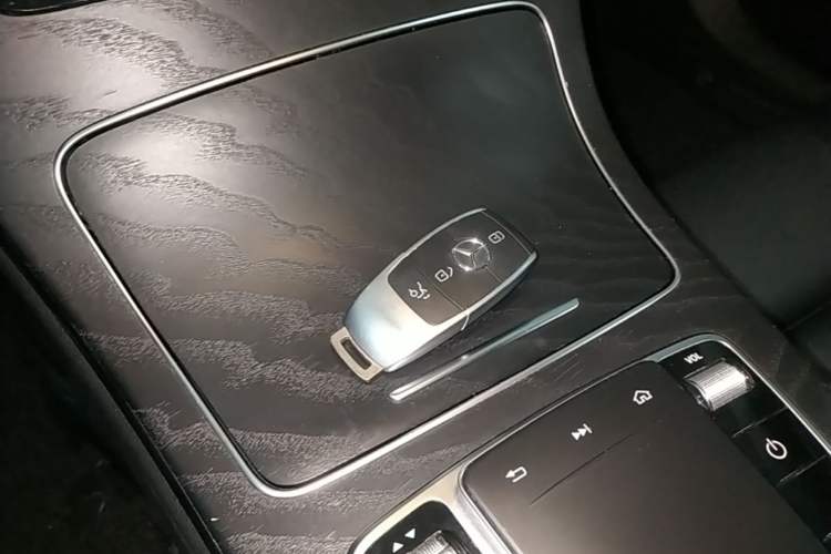 Used Mercedes-Benz C-Class 2020 C 200 L Fashion Edition Sport Version Vehicle Key