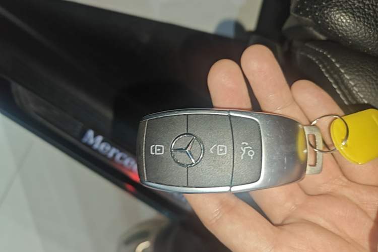 Used Mercedes-Benz C-Class 2020 Restyled C 200 L Fashion Edition Sport Version Vehicle Key