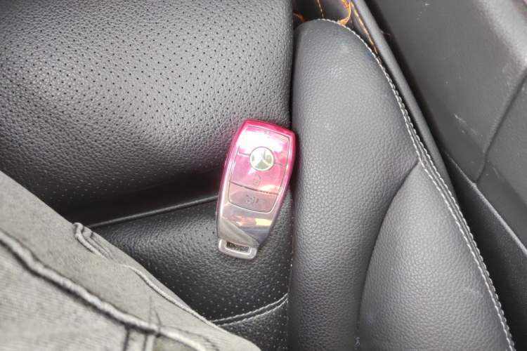 Used Mercedes-Benz C-Class 2020 C 260 L Vehicle Key