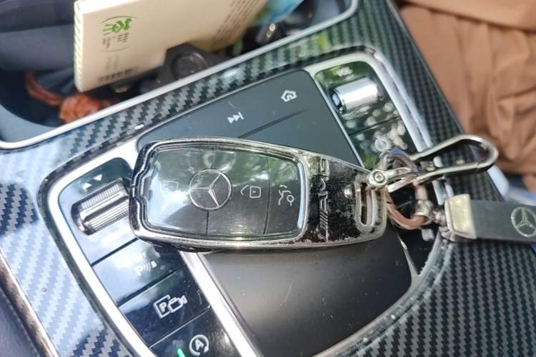 Used Mercedes-Benz C-Class 2020 C 260 Sport Edition Vehicle Key