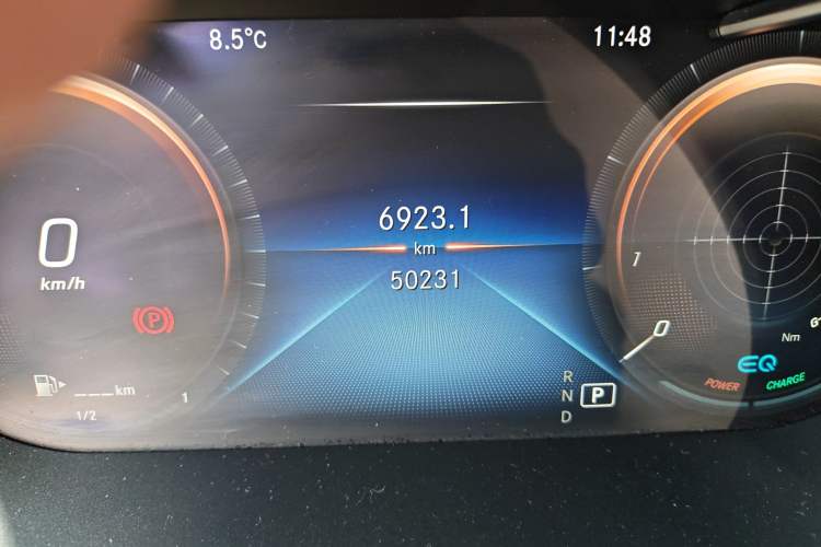 Used Mercedes-Benz C-Class 2020 C 260 Coupe Odometer Close Up
