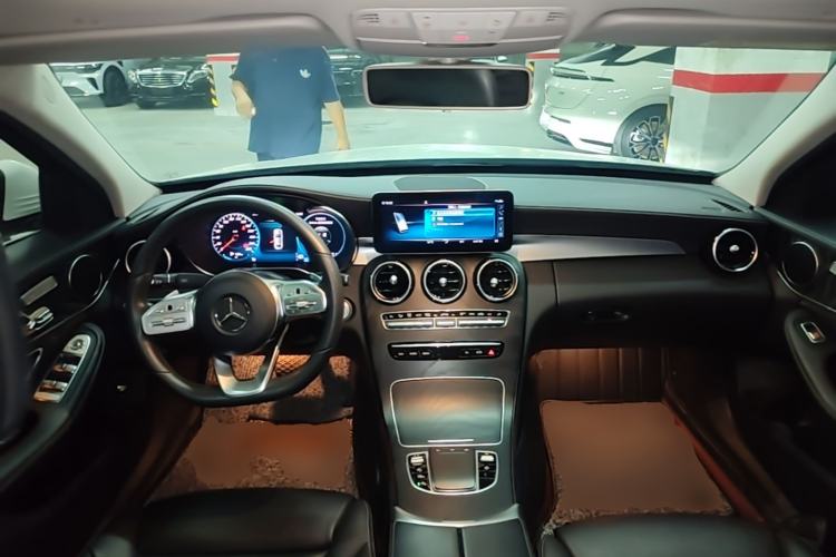 Used Mercedes-Benz C-Class 2020 C 260 L Sport Edition Center Console