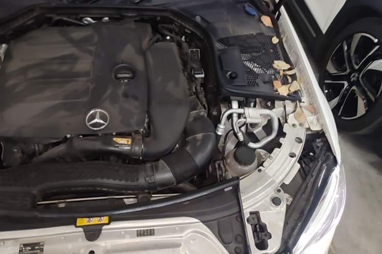 Used Mercedes-Benz C-Class 2020 C 260 L Sport Edition Engine Bay Left